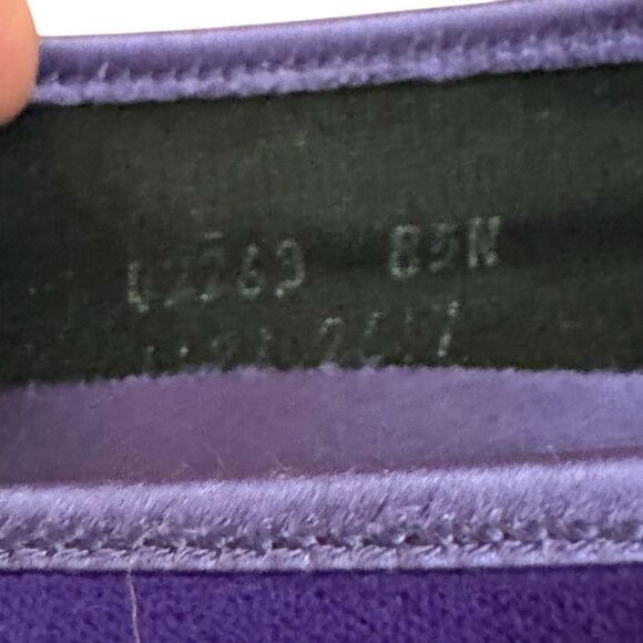 Vintage Comphies Purple Velvet Slippers - Picture 6 of 6